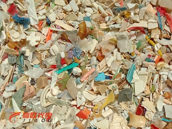 废弃塑料是如何回收再利用的？